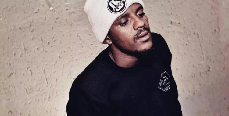 Kabza De Small - Hlolile