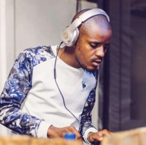 Kabza De Small - Slight Guitar