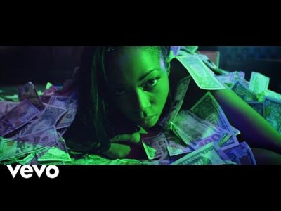 VIDEO: Casanova - Splash