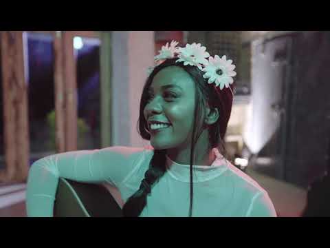 VIDEO: Lisa – No More