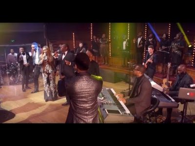 VIDEO: Sinach - Great God (Live in London)