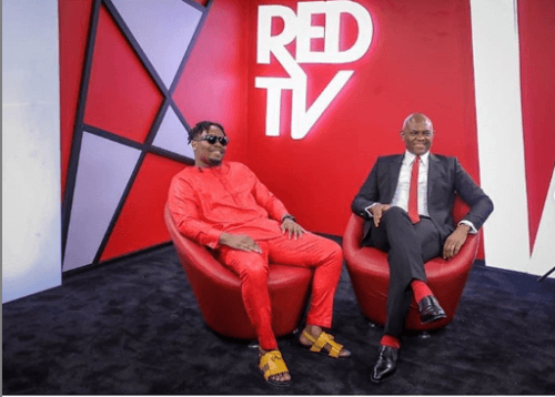 Olamide & UBA Billionaire, Tony Elumelu Dances Zanku (Watch Video)