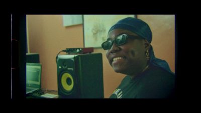 VIDEO: Trazyx - Man No be God Ft. Teni