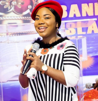 Mercy Chinwo - Akamdinelu