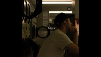 VIDEO: Ollie - Stuck