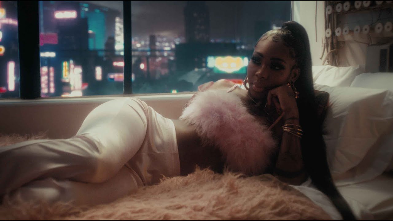 VIDEO: Summer Walker - Playing Games Ft. Bryson Tiller