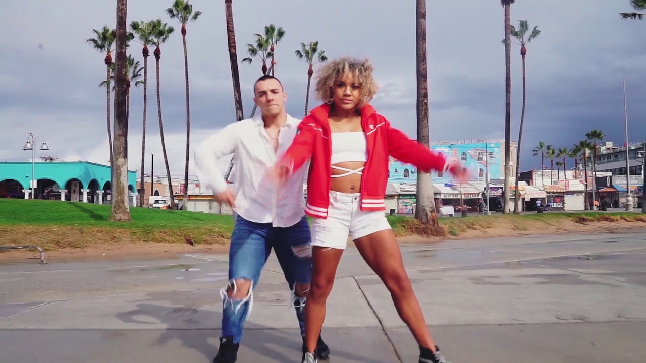 VIDEO: Reggie 'N' Bollie - African Dancehall Party Ft. Samini