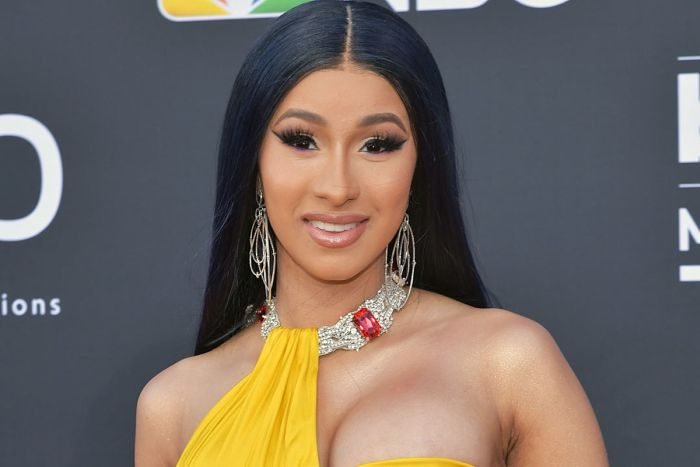WAWU!! US Rapper, Cardi B Want To Shut Down Lagos This December