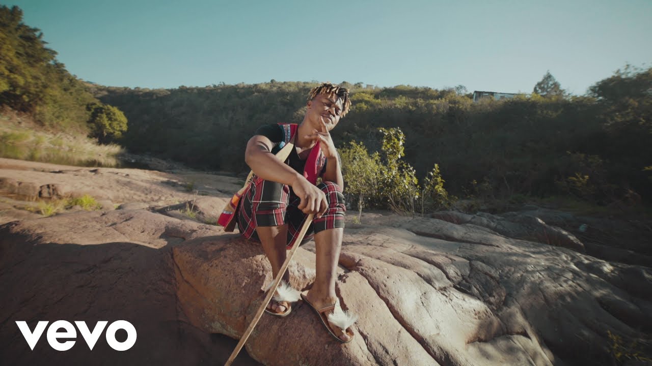 Mlindo The Vocalist – Emakhaya