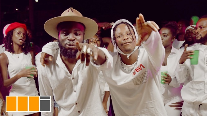 VIDEO: Kelvyn Boy - Yawa No Dey Ft. M.anifest