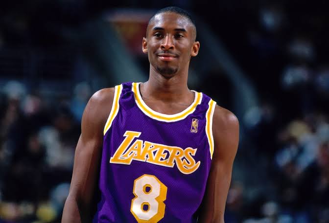 How Kobe Bryant & Daughter Gianna Among Nine Died In Helicopter Crash