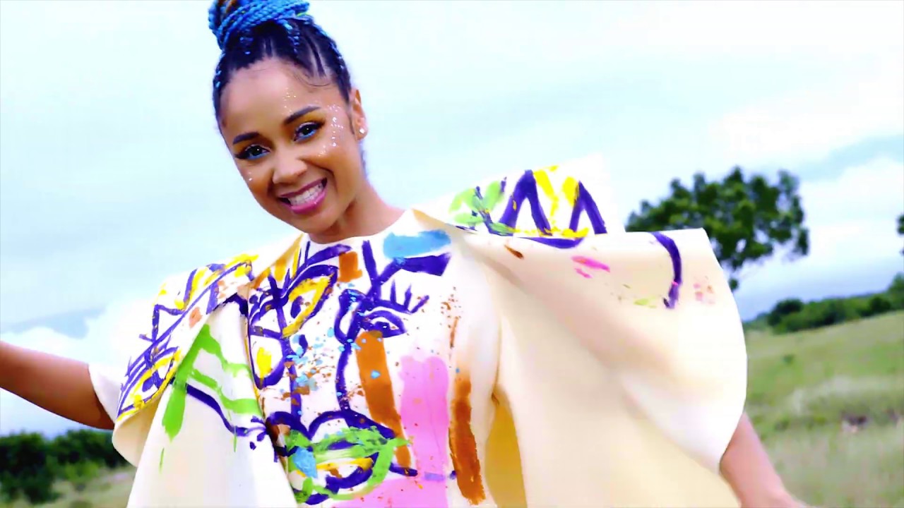 Sister Deborah Ft. Y'Akoto - Somebody (Audio + Video)