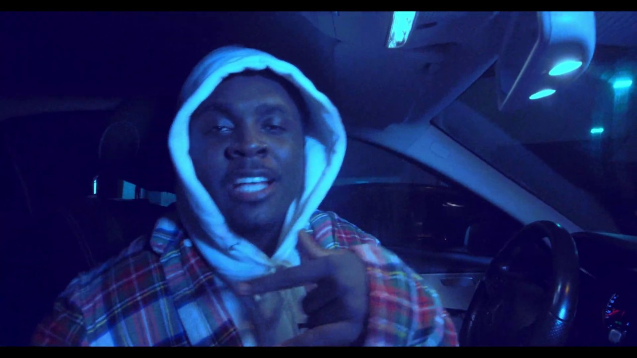 Kweku Smoke - Dis Side Ft. Kofi Mole (Audio + Video)