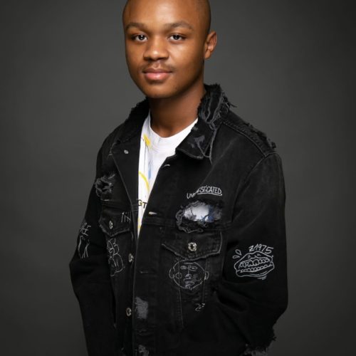 Mphow 69 - Mkantshubomvu (Remix) Ft. L'vovo, Danger, DJ Tira