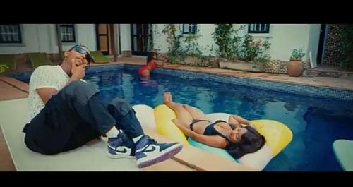 VIDEO Kelvyn Boy Ft Darkovibes Mugeez MoMo (Mobile Money) Mp4 Download