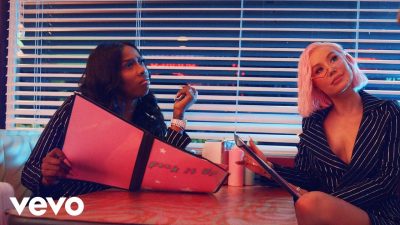 VIDEO: Iggy Azalea - Fuck It Up Ft. Kash Doll Mp4 DOwnload