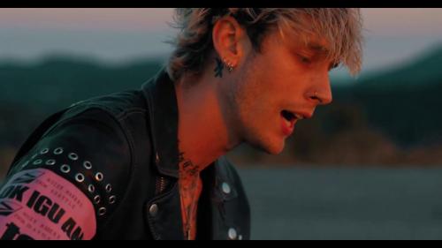 VIDEO: Machine Gun Kelly - Bloody Valentine Acoustic Mp4 Download