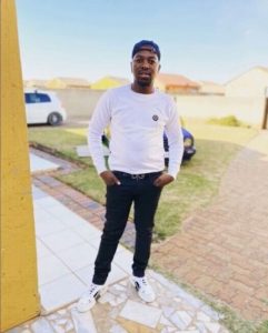 De Mthuda Ft. Ntokzin - Busi Mp3 Audio Download