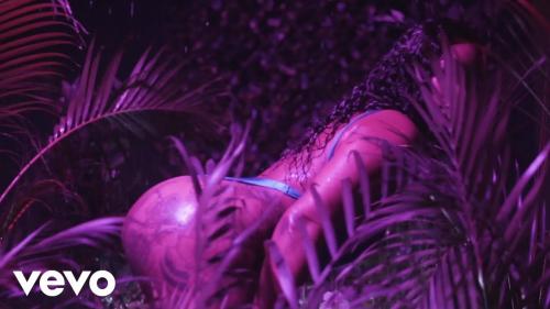 Vybz Kartel – Moon Walk Ft. Squash (Audio + Video)