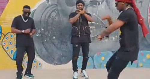 R2bees - Yawa Ft. Sarkodie