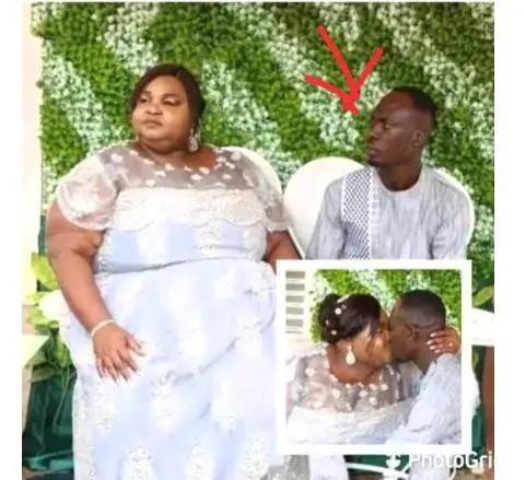 See what people are saying after noticing something strange about this marriage