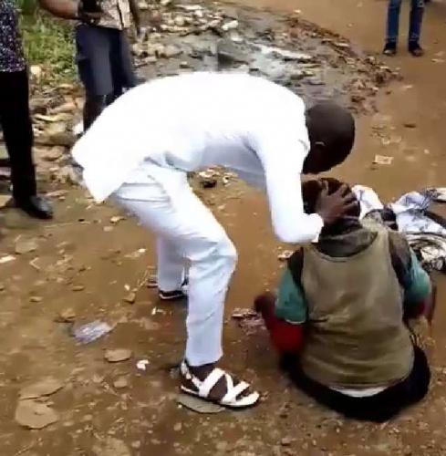 Wonders Shall Never End!!! See What A Pastor Did To A Mad Woman