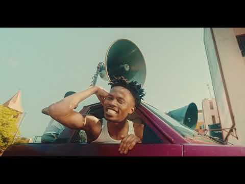 VIDEO: Kweku Smoke Ft. Kwesi Arthur - On The Streets