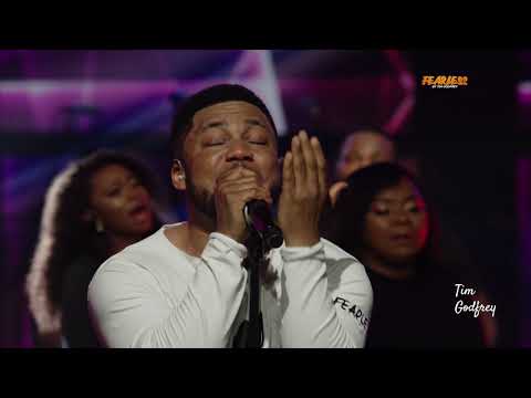 VIDEO: Tim Godfrey - Battles | Live