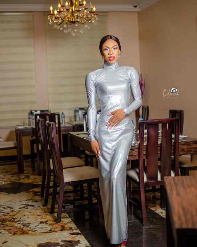 James Brown allegedly drops crossdressing, hits studio to record music (Video)