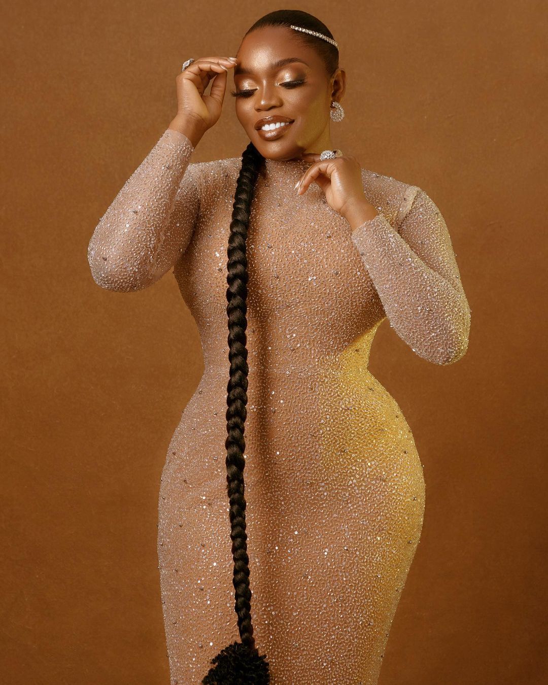 Nollywood Actress, Bisola Aiyeola shares hot photos as she celebrates her 35th birthday (Photos)