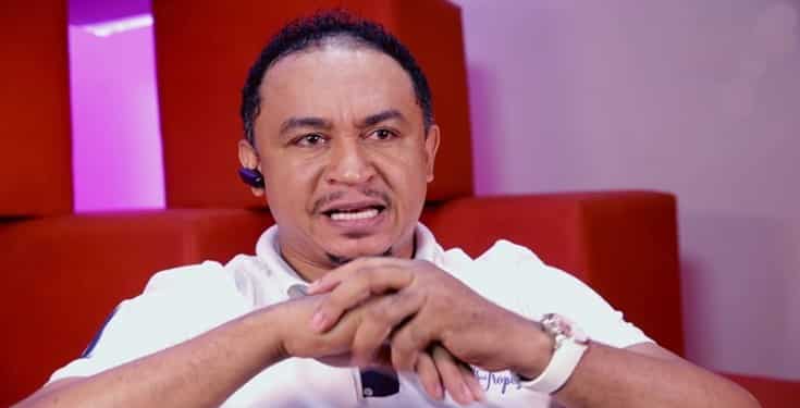 Daddy Freeze and follower fight dirty over Coronavirus vaccine