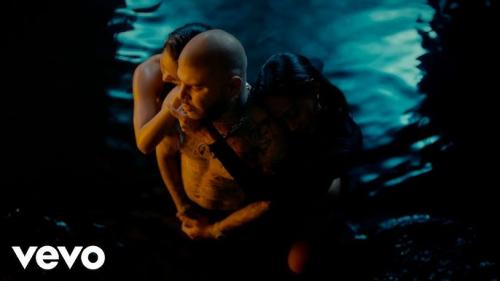 Farruko, Myke Towers – Oh Mama