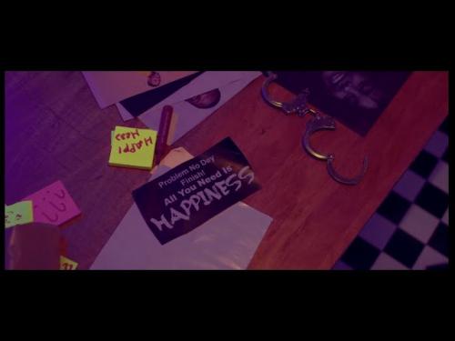 VIDEO: Davolee - Happiness