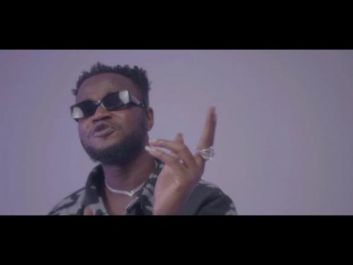 VIDEO: Nautyca Ft. Strongman, Kofi Mole - Apuutor