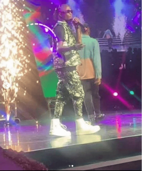 “Haters Photoshopped It ” – Fan Defends Laycon On Oversized Shoes