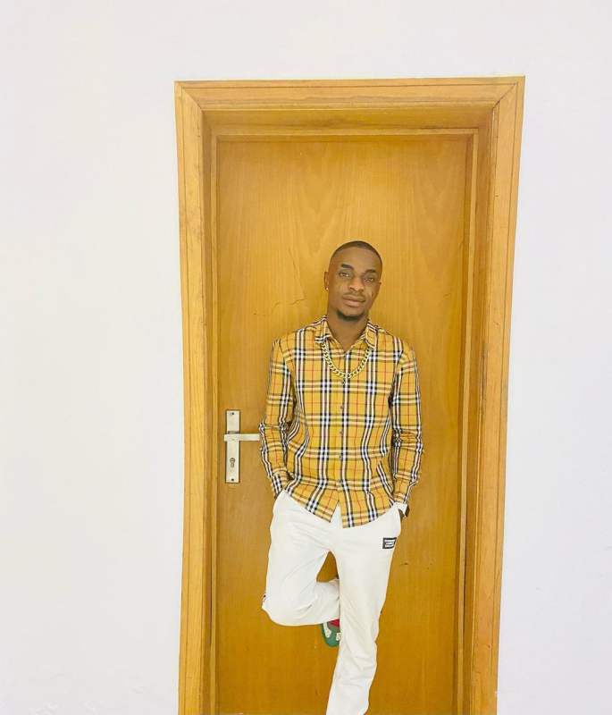 “Your father is a thief, illiterate, and a killer” – Man attacks MC Oluomo’s son