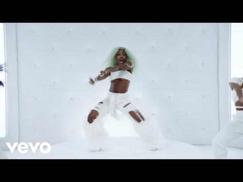 Bree Runway - Hot Hot