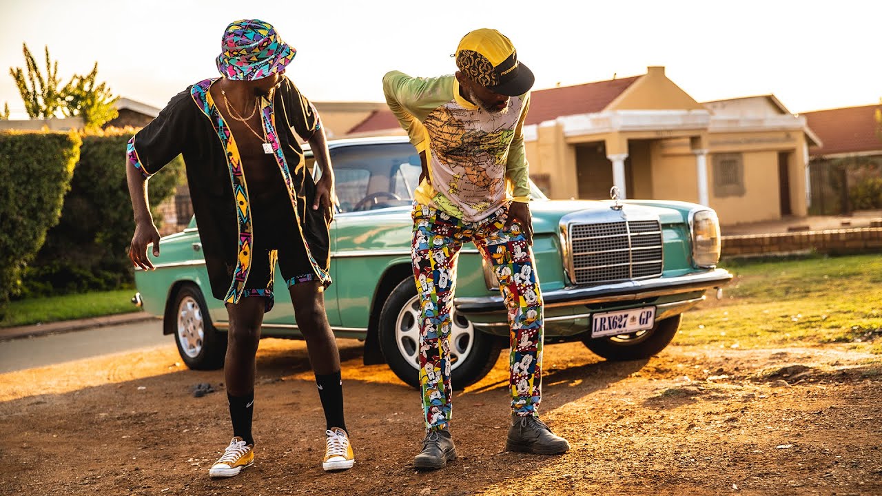 VIDEO: Bob Mabena & Qwesta Kufet - Umjolo