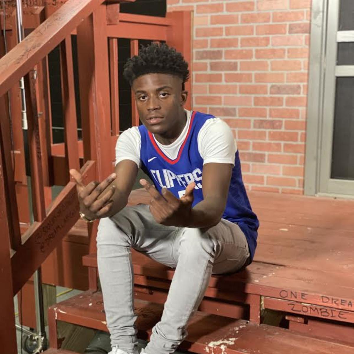 2g.Kaash - Walk Down