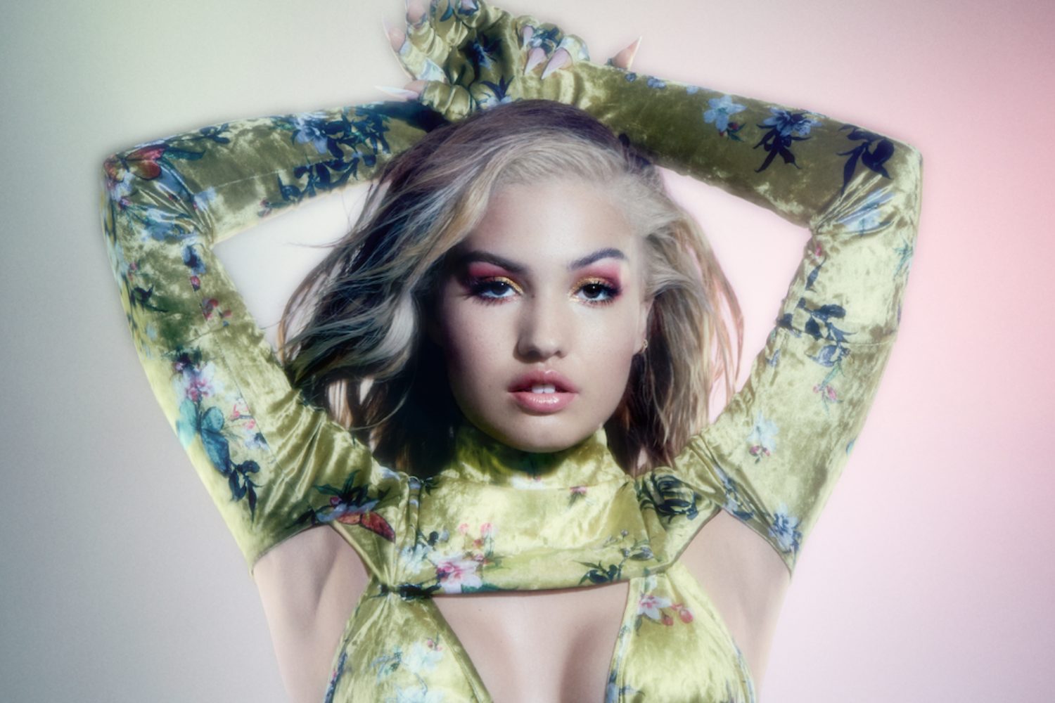 Mabel – Let Them Know