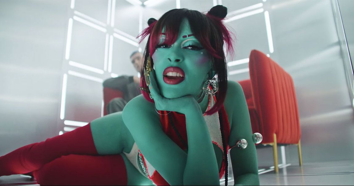 VIDEO: Doja Cat - Need To Know