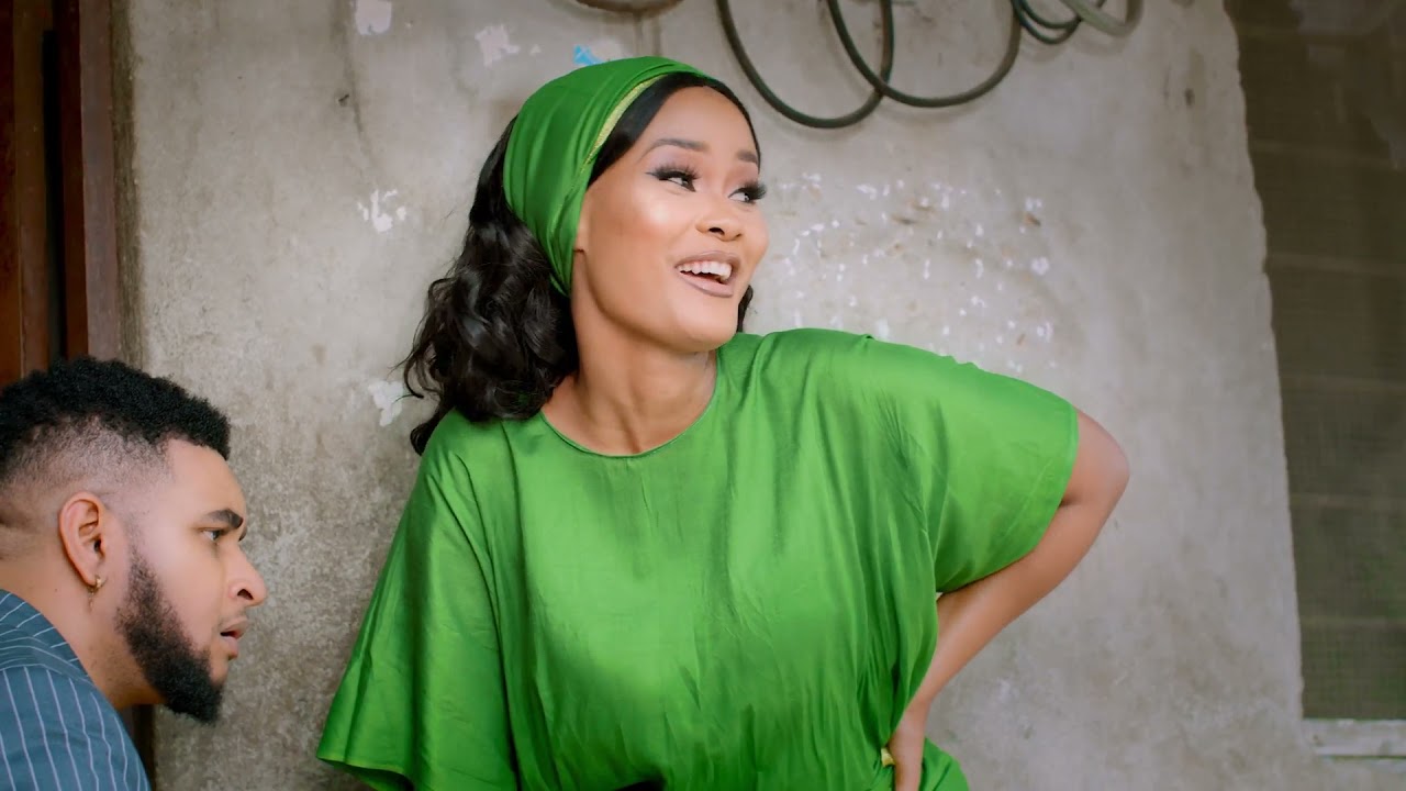 Hamisa Mobetto Ft. Seneta Kilaka - Ex Wangu (Remix)