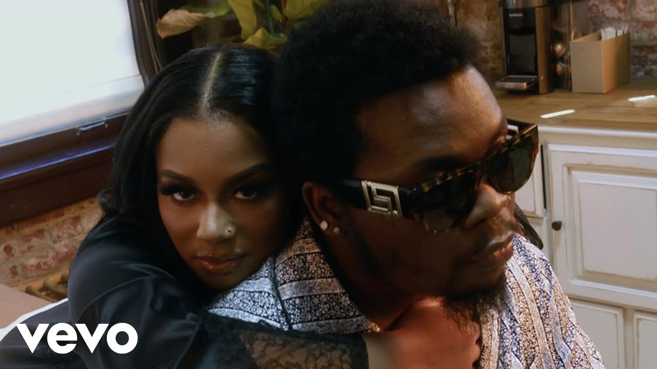 VIDEO: Olamide - Julie