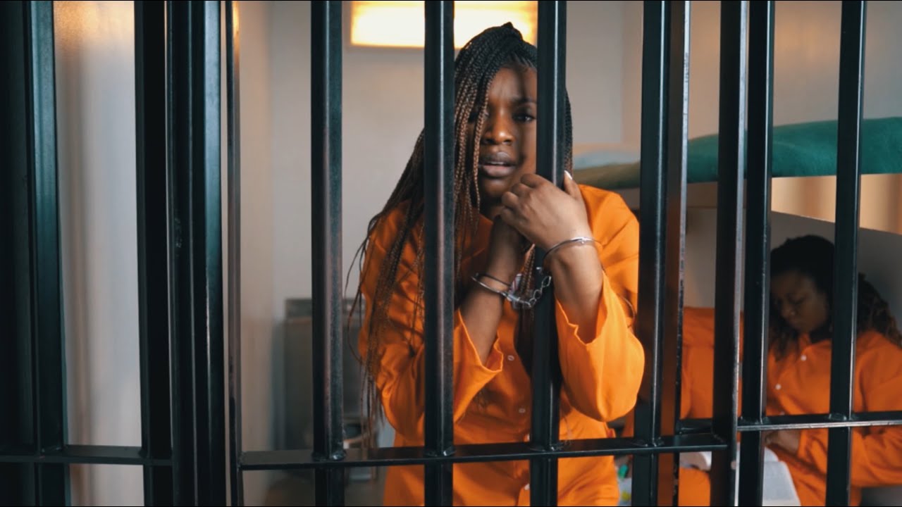 VIDEO: Qounfuzed Ft. Cindy Munyavi - Mhosva