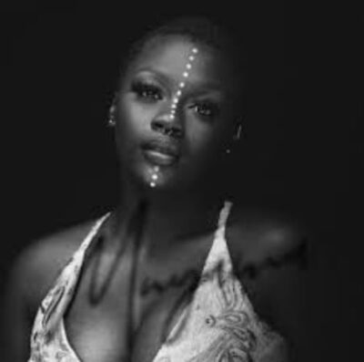 Amanda Black – Lonely
