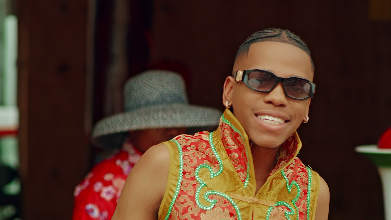 King98 Ft. Young Lunya - Chini Juu