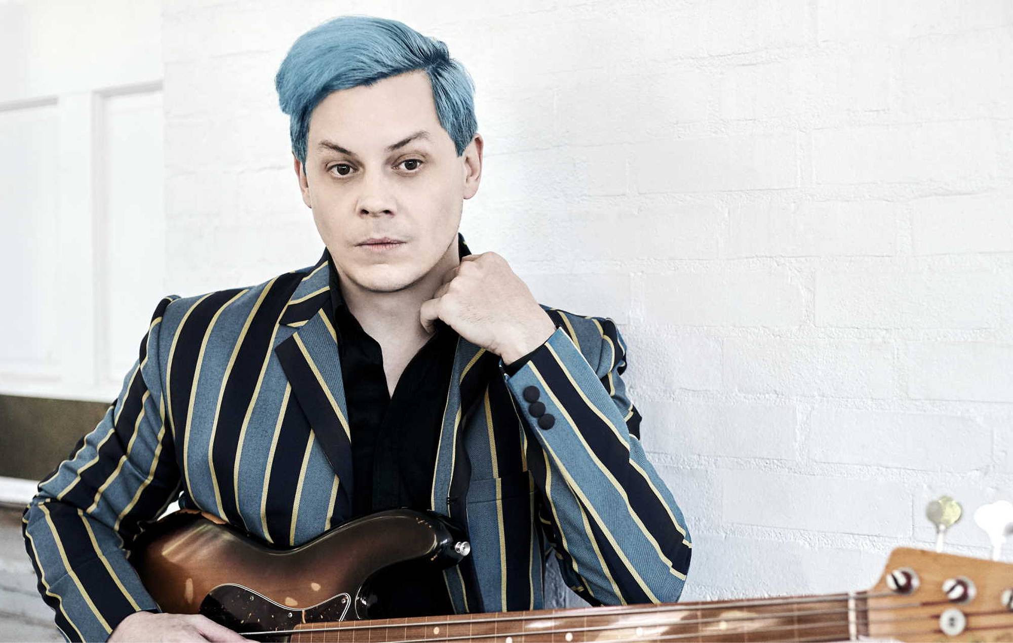 Jack White - Taking Me Back (Gently)