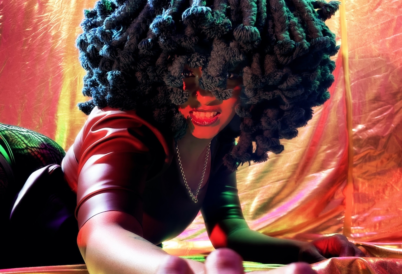 Moonchild Sanelly - Covivi Ft. Theology HD