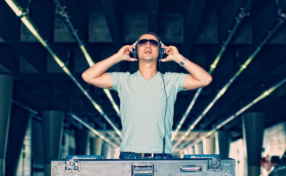 DJ Rico Ft. Josiah De Disciple & Pablo RSA - Street Fighter