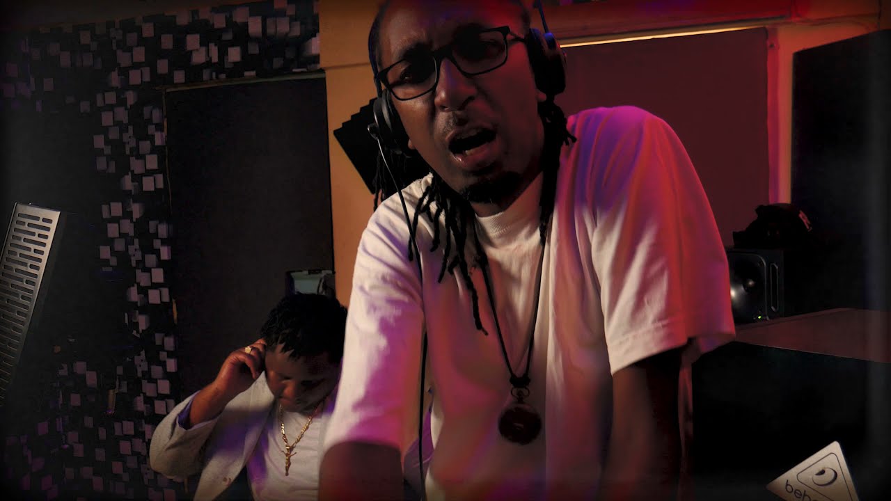 Gwaash Ft. Mc Monsta - Nipee